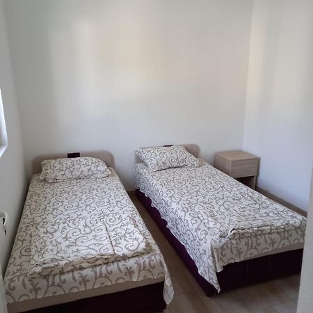 Md Apartmani Čanj Zimmer foto