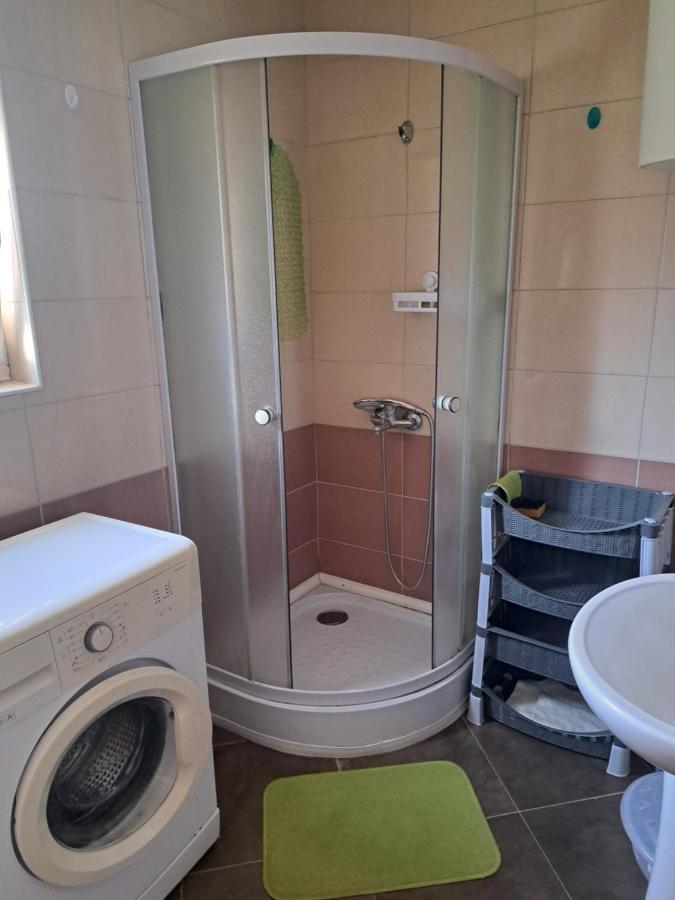 Md Apartmani Čanj Exterior foto