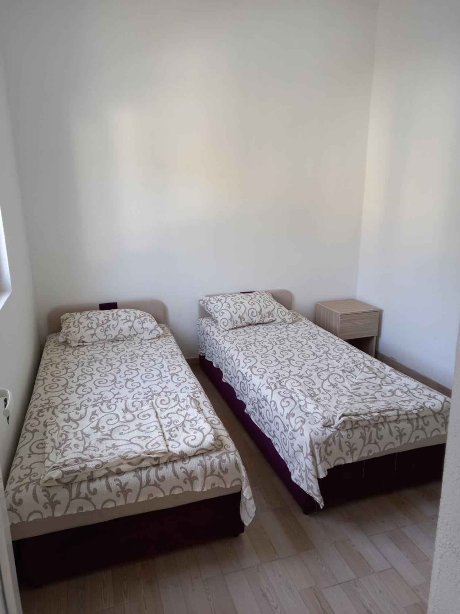 Md Apartmani Čanj Zimmer foto